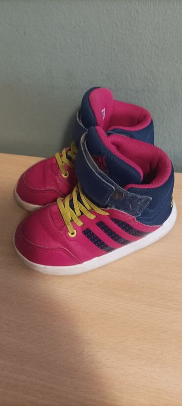 salomon letnje patike: Adidas, Size - 24