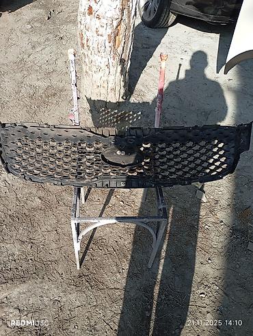radiator barmaqliq: KIA ön radiator barmaqlığı - Model: KIA (orijinal loqolu) - Naxış — 5