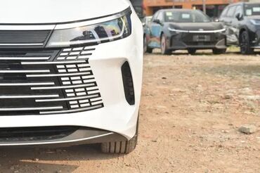 BYD : 1.5 l | Sedan