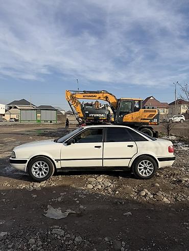 Audi: Audi 80: 1993 г., 2 л, Механика, Бензин, Седан — 4