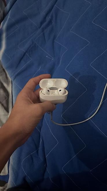 qulaqlıq satışı: İşlənmiş Simsiz (Bluetooth) Qulaqcıqlar, Apple, rəng - Ağ — 3