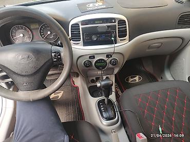 hyundai accent hatchback: Hyundai Accent: 1.6 l | 2008 il Sedan — 3