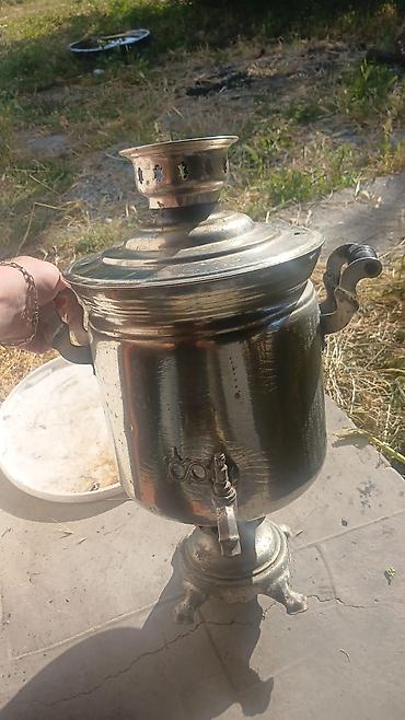 Klassik metal samovar - Material: cilalanmış metal gövdə - Yanacaq