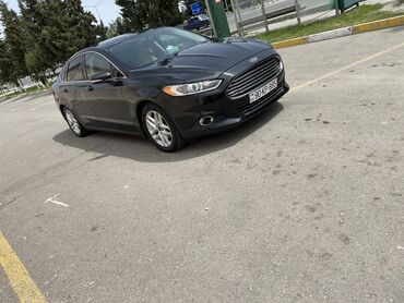 Ford: Ford Focus: 1.5 l | 2014 il 188888 km Sedan