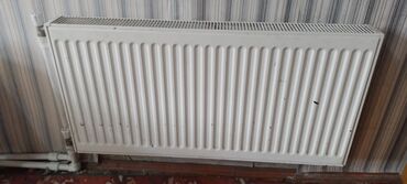 Radiatorlar: Radiator satilir.1 metrlikdir agirlardandir 55m tam iwlek koc sebebi