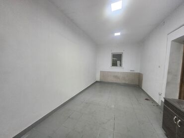 аренда помещения кудайберген: Сдается 25м² часть помещения в субаренду. адрес матросова 65/2