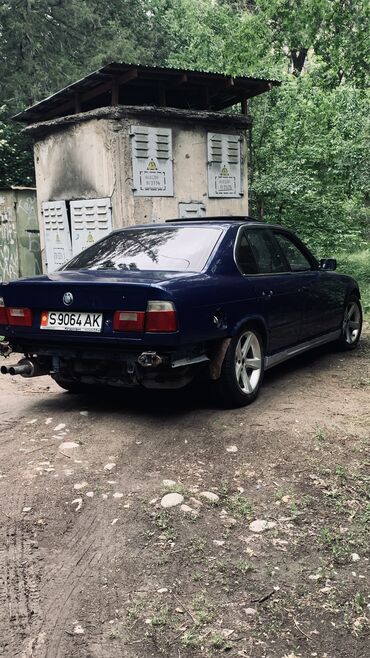 bmw x1: BMW 5 series: 1994 г., 2.5 л, Механика, Бензин, Седан