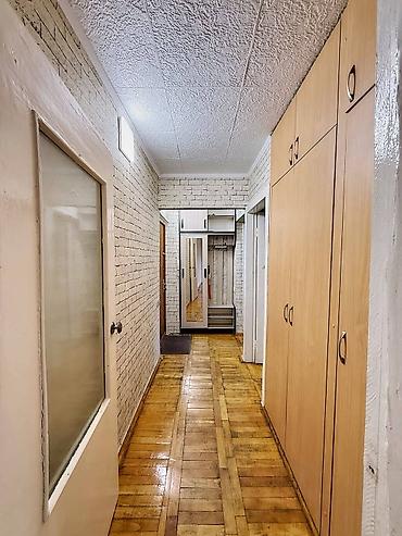 48: 2 комнаты, 41 м², ул. Ахунбаева / Малдыбаева 104 серия, 4 этаж, Свежий ремонт — 9