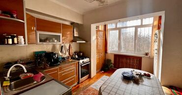 сдаю дом без хозяина: 2 комнаты, 52 м², 106 серия, 1 этаж, Косметический ремонт