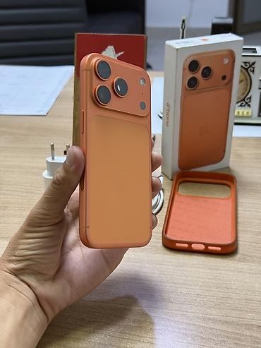 Apple iPhone: IPhone 17 Pro, 100 % — 11
