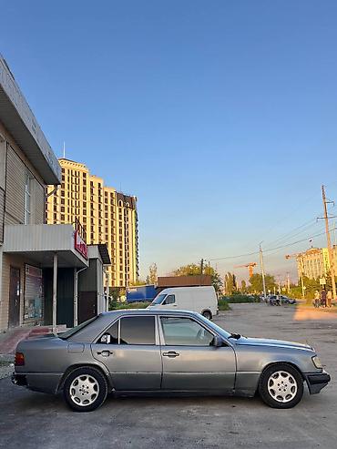 обмен 124: Mercedes-Benz W124: 1992 г., 2.3 л, Механика, Бензин, Седан — 4