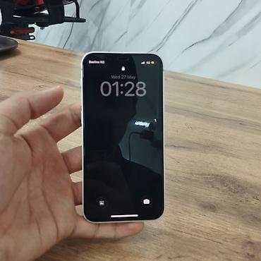 Apple iPhone: IPhone 13 mini — 9