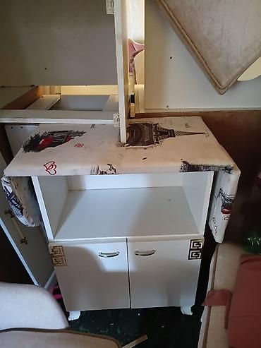 Bufetlər: Ağ rəngli çoxfunksiyalı komod/kiçik bufet - Material: laminat/MDF — 2