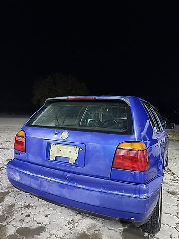 Volkswagen: Volkswagen Golf: 1996 г., 1.8 л, Механика, Бензин, Хэтчбэк — 4