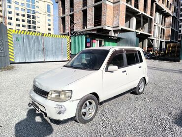 Nissan: Nissan Cube: 2001 г., 1.3 л, Автомат, Бензин, Фургон