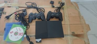 сколько стоит плейстейшен 2: Продаю игровую приставку Playstation 2, чипованная Modbo 5, в