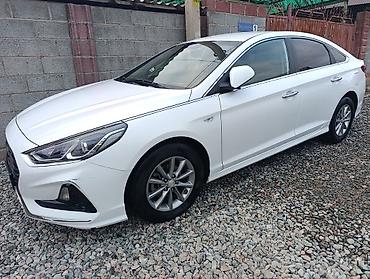 Hyundai Sonata: 2018 г.