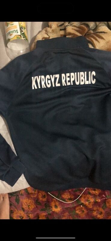 спортивные куртки: Спортивная куртка Joma синего цвета с надписью "KYRGYZ REPUBLIC" на