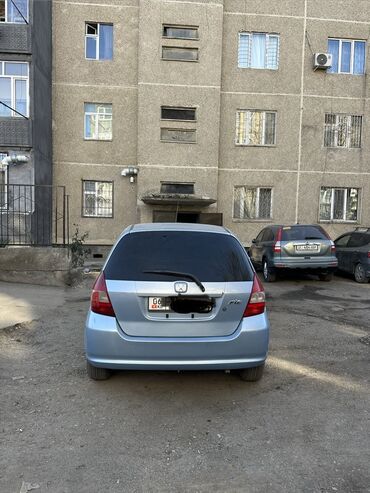 Honda: Honda Fit: 2002 г., 1.5 л, Автомат, Бензин, Хэтчбэк — 4