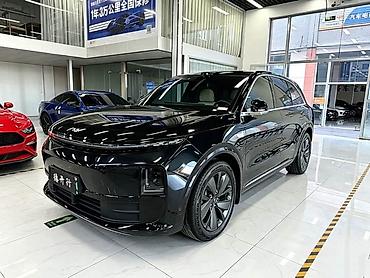 smart plus: Lixiang L6: 2025 г., Автомат, Гибрид — 1