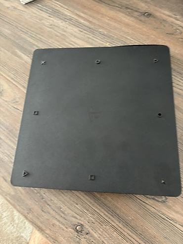 Видеоигры и приставки: PlayStation 4 Slim (Sony) - Model: PS4 Slim, qara rəng - Korpus: üst — 3
