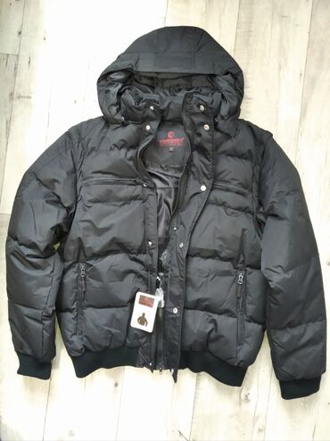 теплые зимние куртки: Куртка L (EU 40), XL (EU 42), цвет - Черный