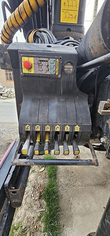 Манипуляторы: Манипулятор, Mercedes-Benz, 2006 г., 5 т — 7