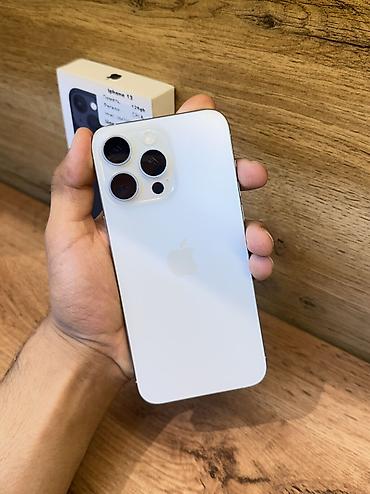 iphone air бишкек: IPhone 15 pro max 256 gb - Цвет: белый - Корпус со строгими плоскими — 1