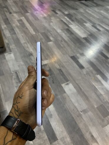 samsung galaxy a3 2017 qiymeti: Samsung Galaxy A32, rəng - Bənövşəyi, İki sim kartlı