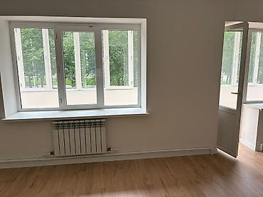 Аренда офисов: Эркиндик Сдаются офисы -230 кВ( 2 этаж) -240 кв( 2 этаж) -84 кВ (1 — 16