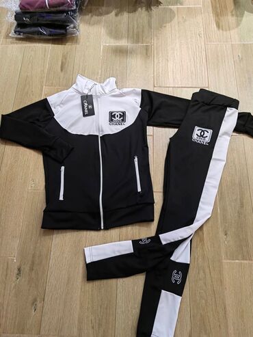 adidas gore tex: XL (EU 42)