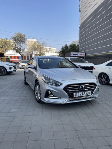 автомобили для инвалидов с ручным управлением: Hyundai Sonata: 2018 г., 2 л, Автомат, Газ, Седан