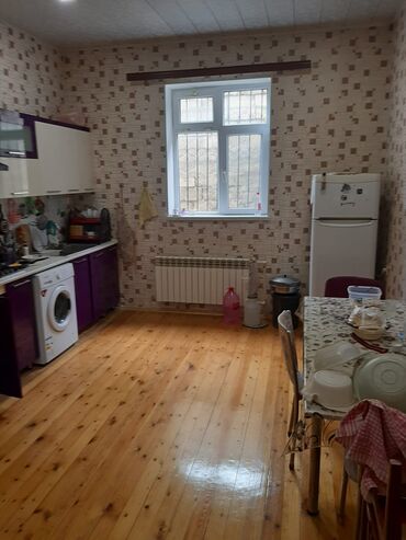 Həyət evləri və villaların satışı: 250kv 2 mertebe yuxarda 4 otaq asagida 4 otaq evin uzunluğu -da lalafo.az — 20 Həyət evləri və villaların satışı: 250kv 2 mertebe yuxarda 4 otaq asagida 4 otaq evin uzunluğu — 20