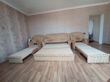 Divan və kreslo dəstləri: Klassik divan, Divan — 24