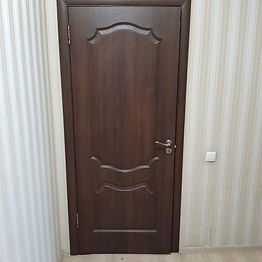 Двуспальные кровати: Двуспальная кровать с мягким изголовьем + кухонный гарнитур с рабочей — 9