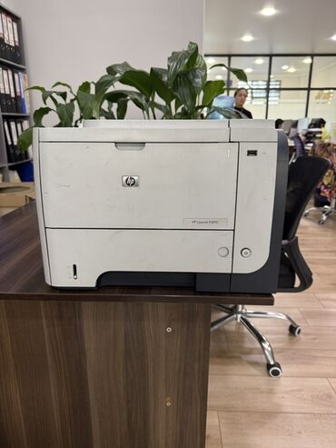 широкоформатный сканер: HP LaserJet P3015 — монохромный лазерный принтер для офиса. Основные