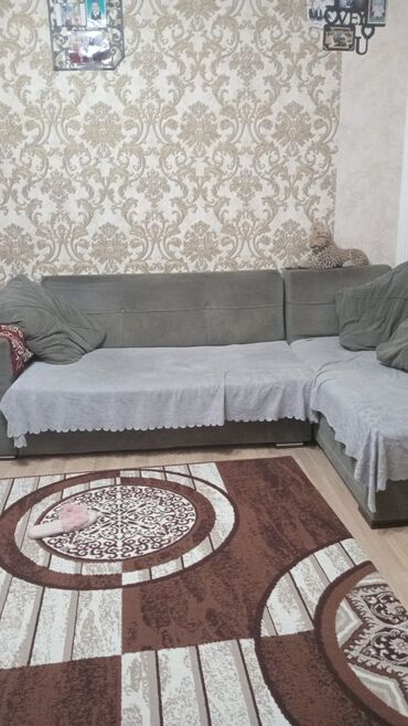 Спецтехника: Künc divan dəsti - Forma: L-şəkilli künc divan - Rəng: tünd boz/yaşıl
