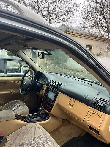 c250 mercedes: Mercedes-Benz ML 320: 3.2 l | 1998 il Ofrouder/SUV — 4