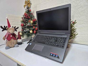 Lenovo: Intel Core i5, 8 GB OZU, 15.6 " — 1