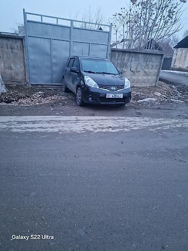 навара пикап: Nissan Note: 2012 г., 1.4 л, Механика, Бензин, Хэтчбэк — 3