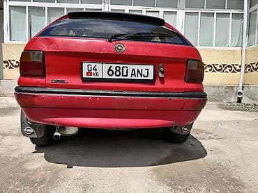 srv 3: Opel Astra: 1992 г., 1.4 л, Механика, Бензин, Хэтчбэк — 4
