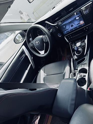 byd e1: Toyota Corolla: 2019 г., 1.8 л, Робот, Гибрид, Седан — 9