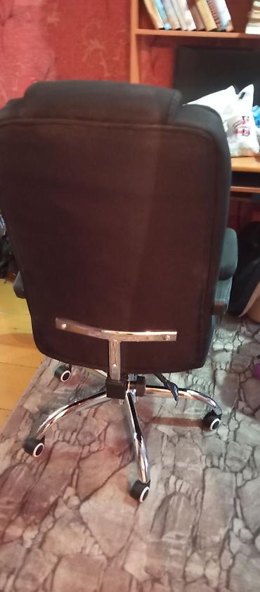 Офисные кресла: Офисное кресло, Б/у, С колесиками, Самовывоз — 6