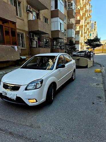 chery maşın: Kia Rio: 1.6 l | 2011 il Sedan — 7