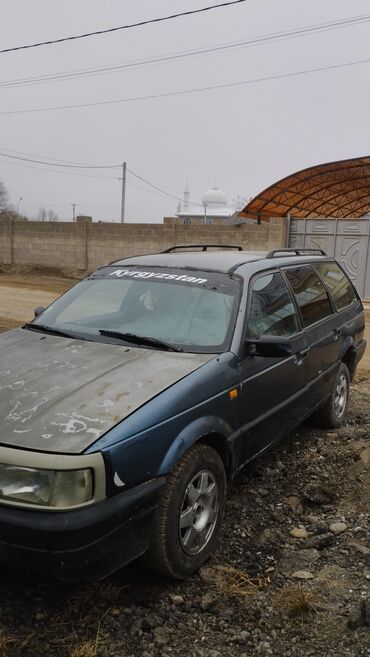 Volkswagen: Volkswagen Passat: 1989 г., 1.8 л, Механика, Бензин, Универсал