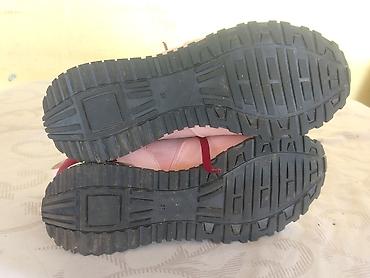 tods mokasine: Louis Vuitton Run Away roze patike - veličina 37 (Replika) Na prodaju — 5