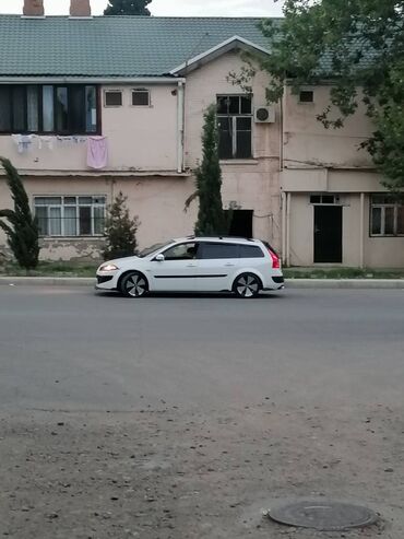 volkswagen polo 1 4: R17 yarpaq disk. Diskin birində svarka var tekerler zeifdi. Whatcappla