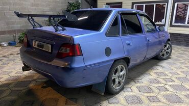 купить резину на ниву: Daewoo Nexia: 2008 г., 1.5 л, Механика, Бензин, Седан