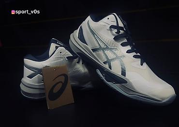 спорт залы: Мужские кроссовки, 36, 37, 38, Asics, Новый, цвет - Белый, Платная доставка — 2