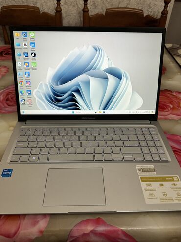 windows: İşlənmiş ASUS Vivobook, 14 ", Intel Core i5, 512 GB, Ödənişli çatdırılma